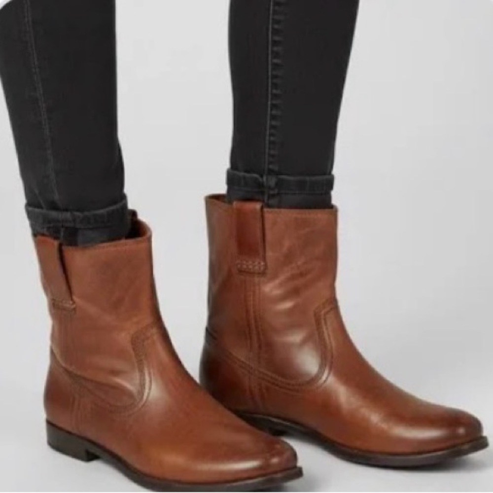FRYE Anna Shortie Cognac Leather Ankle Boots Size 7.5M